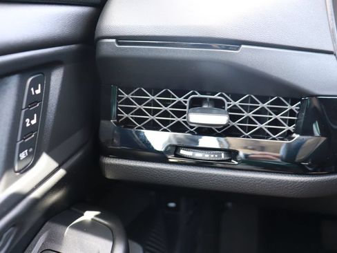 Used 2023 Honda Accord EX-L image 25