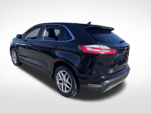 Used 2024 Ford Edge SEL AWD/4WD image 3