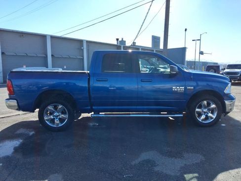 Used 2019 RAM 1500 Big Horn AWD/4WD image 9
