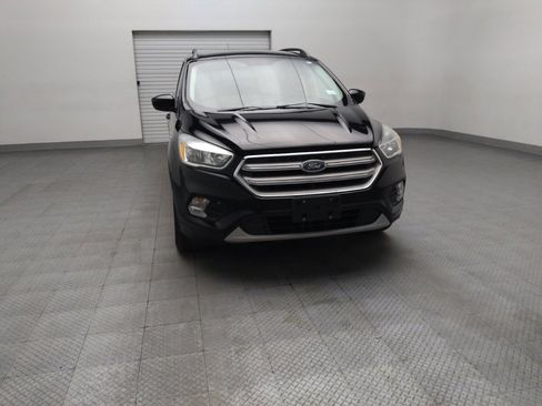 Used 2018 Ford Escape SE FWD image 14