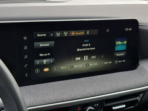 Certified 2025 Nissan Kicks SV w/ SV Premium Package image 18