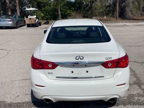 Used 2014 INFINITI Q50 Premium w/ Navigation Package image 3