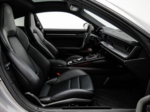 Used 2024 Porsche 911 Carrera GTS image 53