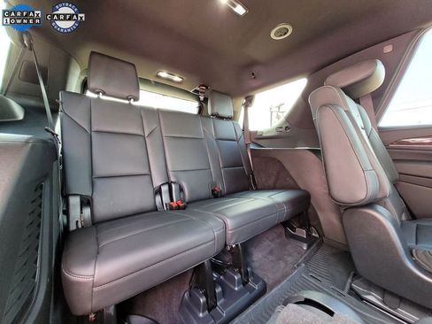 Used 2022 Cadillac Escalade Luxury w/ LPO, Illumination Package image 22