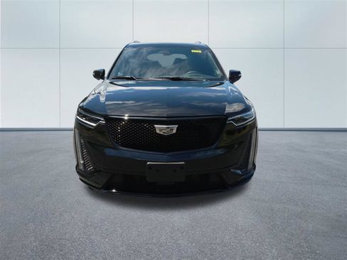 Used 2024 Cadillac XT6 Sport w/ LPO, ONYX Package AWD/4WD image 5