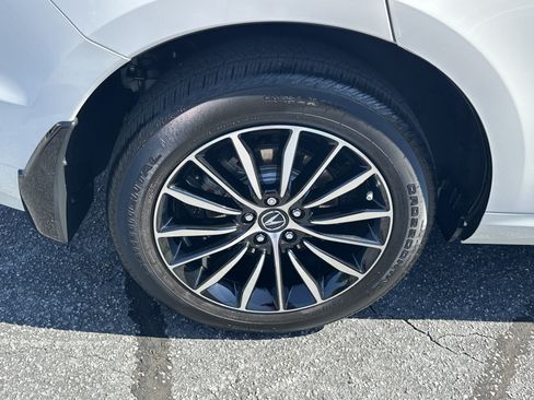 Certified 2025 Acura RDX SH-AWD w/ Advance Package image 19