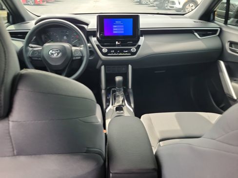Used 2024 Toyota Corolla Cross AWD Hybrid image 14
