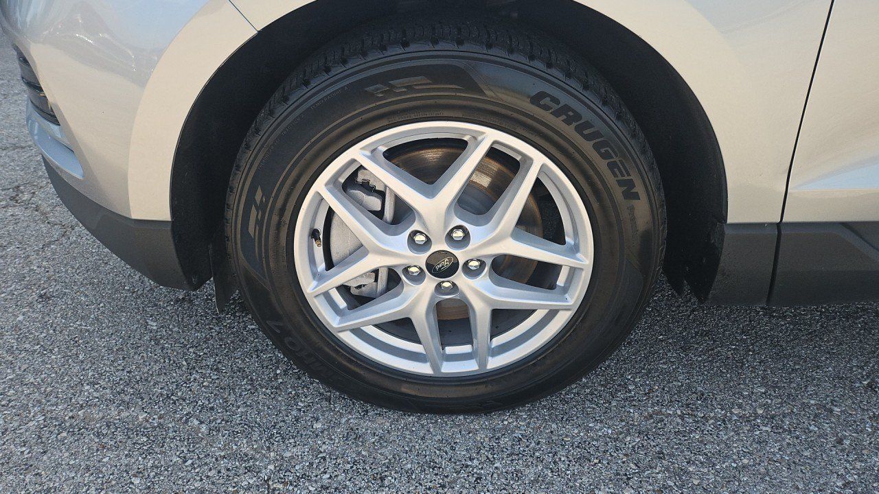 Used 2024 Ford Edge SEL AWD/4WD image 9