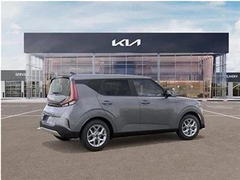 New 2025 Kia Soul LX image 33