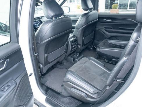 Certified 2023 Jeep Grand Cherokee L Laredo image 26