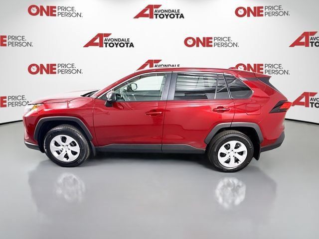 Certified 2025 Toyota RAV4 LE AWD/4WD image 5