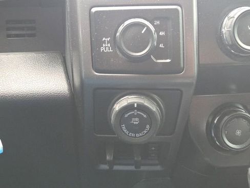 Used 2020 Ford F150 XLT w/ Equipment Group 302A Luxury image 30