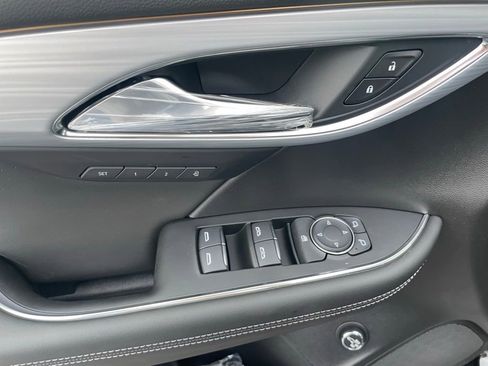 New 2026 Buick Envision Avenir image 12