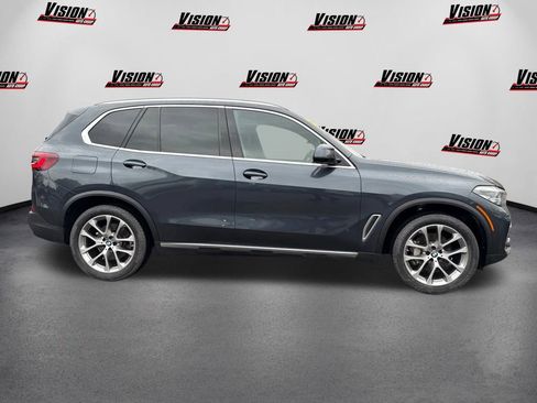 Used 2022 BMW X5 xDrive40i w/ Climate Comfort Package image 4
