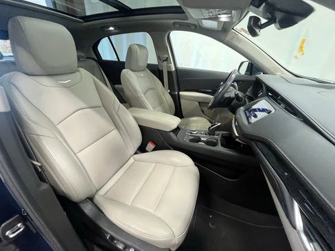 Used 2022 Cadillac XT4 Premium Luxury w/ LPO, Radiant Package image 12
