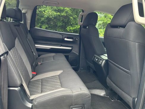 Used 2014 Toyota Tundra SR5 w/ SR5 Upgrade Package RWD image 13