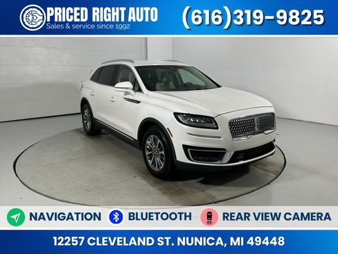 Used 2019 Lincoln Nautilus Select AWD/4WD image 1
