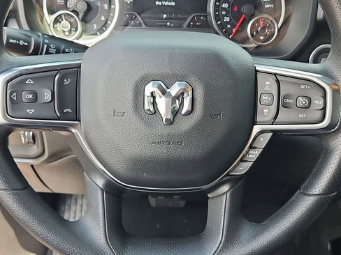 New 2026 RAM 1500 Express AWD/4WD image 23