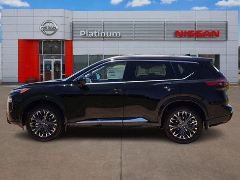 New 2025 Nissan Rogue Platinum w/ Platinum Premium Package image 3