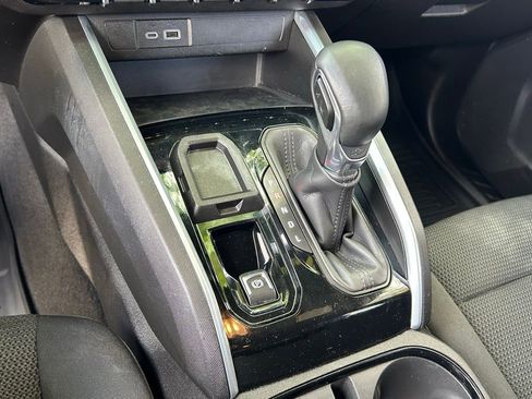 Used 2023 Chevrolet Colorado LT w/ LT Convenience Package image 23