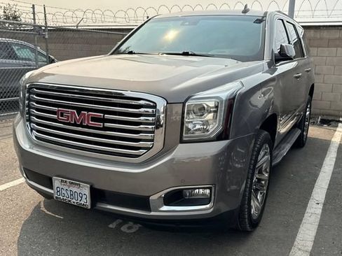 Used 2019 GMC Yukon SLT w/ Premium Edition AWD/4WD image 8