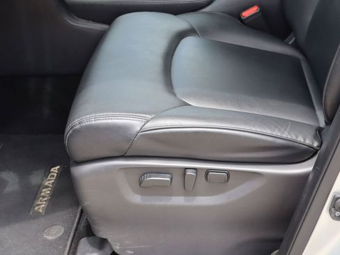 Used 2024 Nissan Armada SV RWD image 15