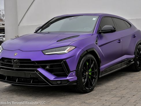 Used 2024 Lamborghini Urus S image 3