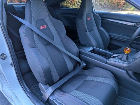 Used 2018 Honda Civic Si image 20