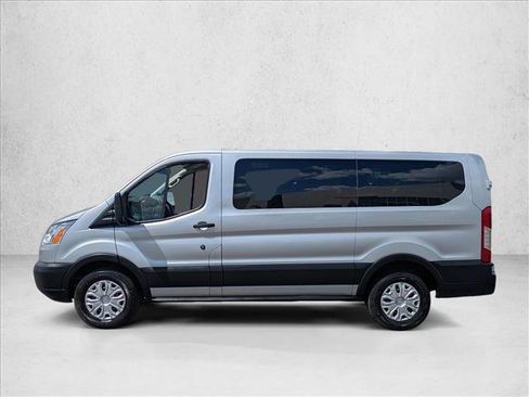 Used 2019 Ford Transit 150 XLT image 9