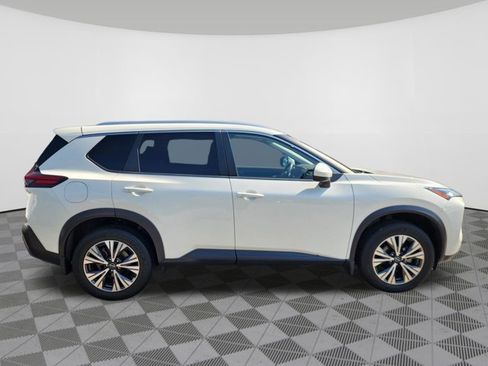 Certified 2023 Nissan Rogue SV w/ SV Premium B Package AWD/4WD image 6