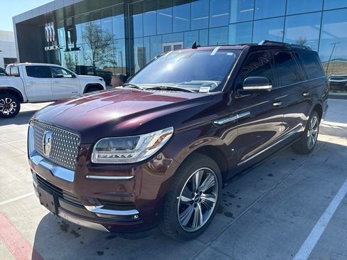 Used 2019 Lincoln Navigator L Reserve AWD/4WD image 1
