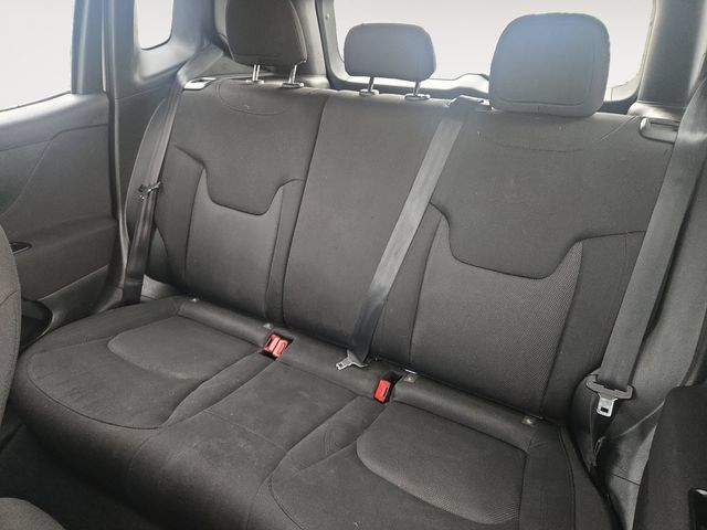 Used 2021 Jeep Renegade Sport w/ Sport Appearance Group AWD/4WD image 13