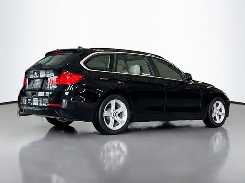 Used 2015 BMW 328i xDrive Wagon image 2