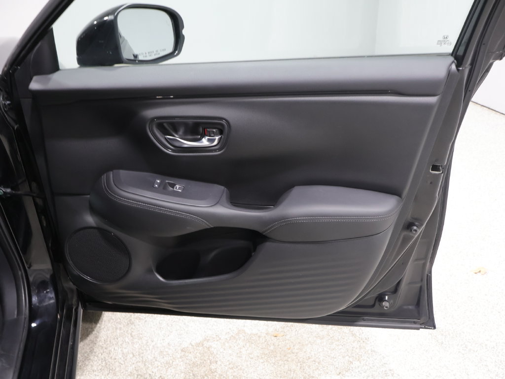 Used 2025 Honda HR-V EX-L image 24