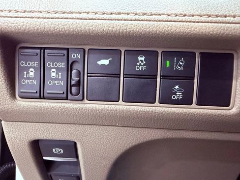 Used 2020 Honda Odyssey EX-L image 21