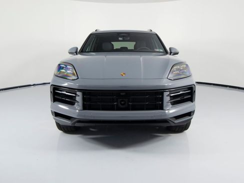 New 2026 Porsche Cayenne image 13
