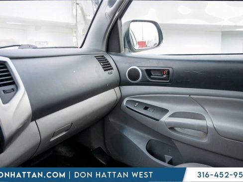 Used 2015 Toyota Tacoma 4x4 Double Cab image 14