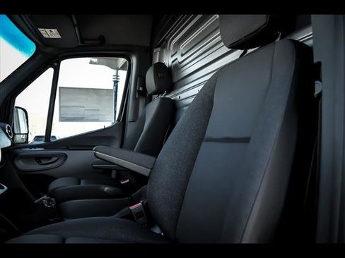 New 2025 Mercedes-Benz Sprinter 3500 image 8
