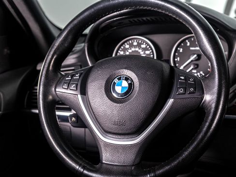 Used 2012 BMW X5 xDrive50i image 31