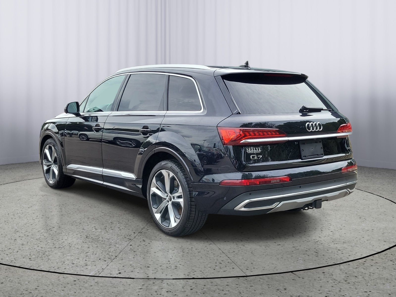 Used 2021 Audi Q7 3.0T Prestige w/ Prestige Package AWD/4WD image 4