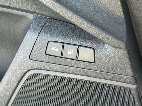 Used 2018 Honda Clarity Touring image 30