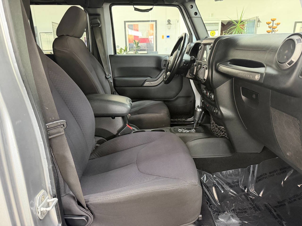 Used 2013 Jeep Wrangler Unlimited Sport AWD/4WD image 17