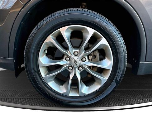 Used 2019 Dodge Durango GT image 31