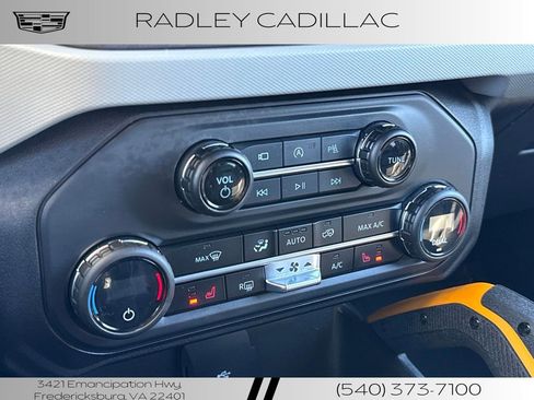 Used 2023 Ford Bronco Badlands w/ Sasquatch Package image 10