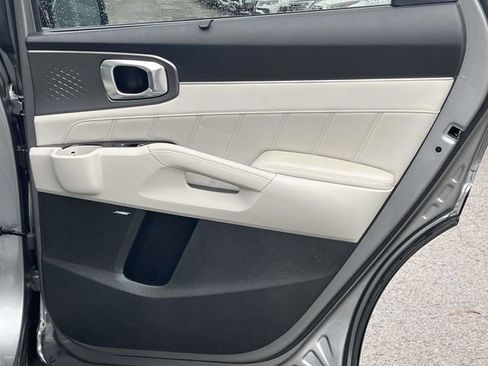 Used 2024 Kia Sorento SX Prestige image 26