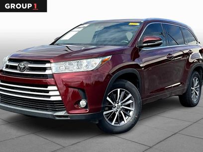 Used 2017 Toyota Highlander XLE
