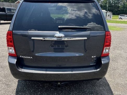 Used 2014 Kia Sedona EX w/ Navigation Package FWD image 5