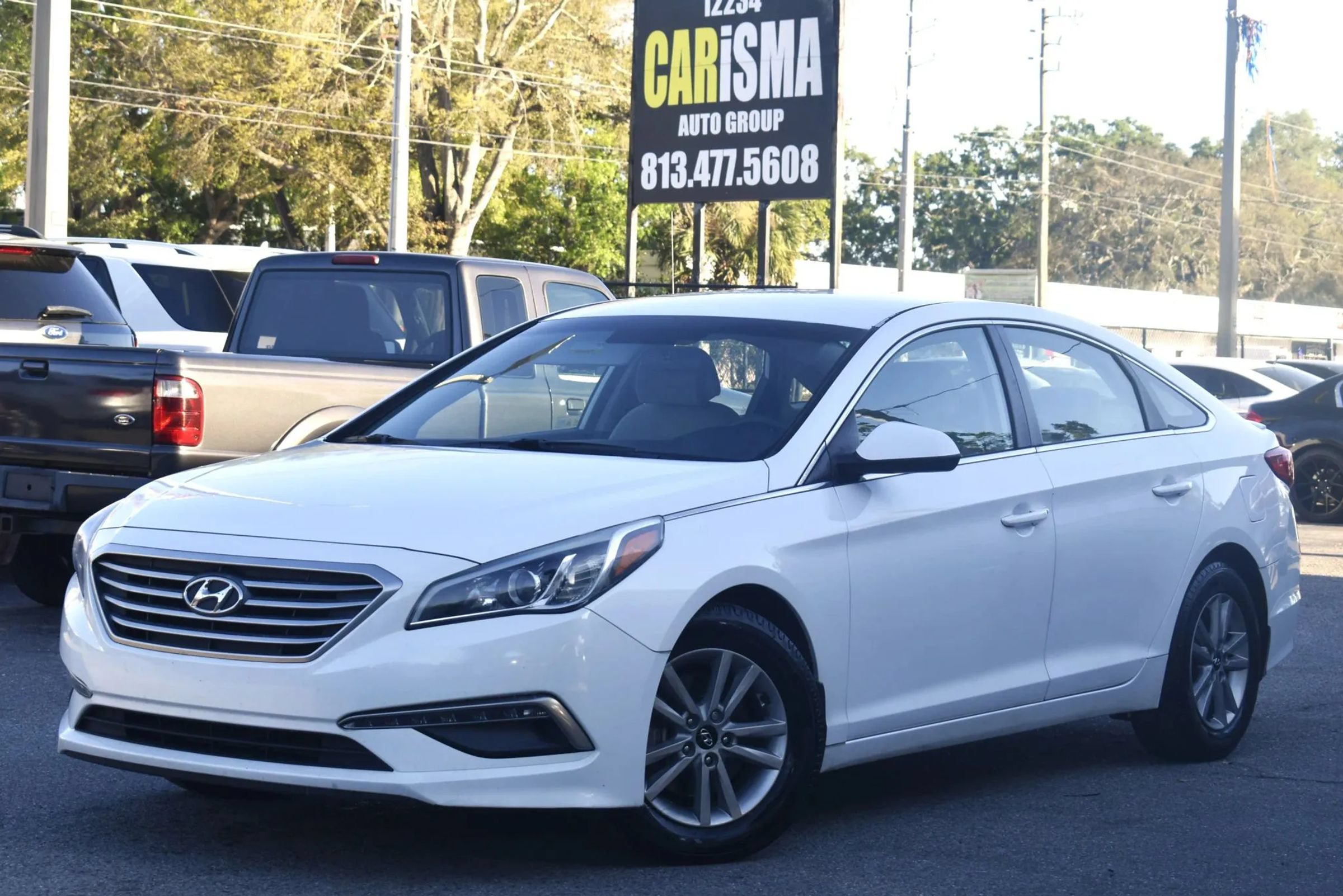 Used 2015 Hyundai Sonata SE FWD image 4