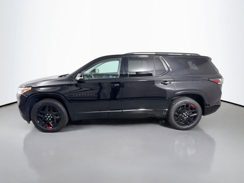 Used 2021 Chevrolet Traverse Premier w/ Redline Edition FWD image 4