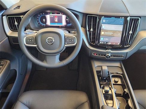 Certified 2025 Volvo XC60 T8 Core w/ Protection Package Premier image 28
